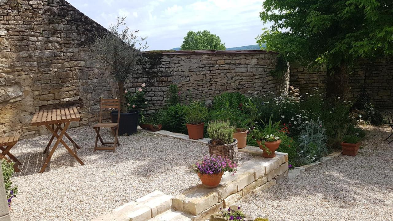 Le Clos - La Chapelle Lombard  エクステリア 写真