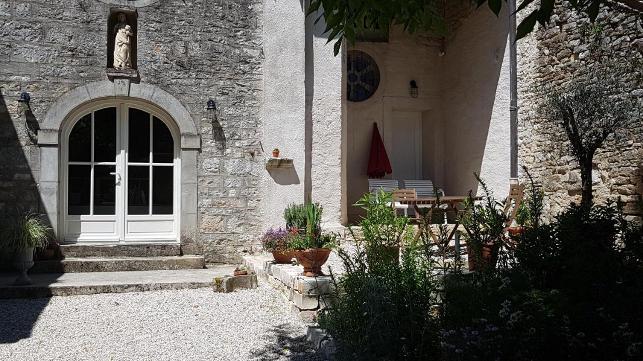 Le Clos - La Chapelle Lombard  エクステリア 写真