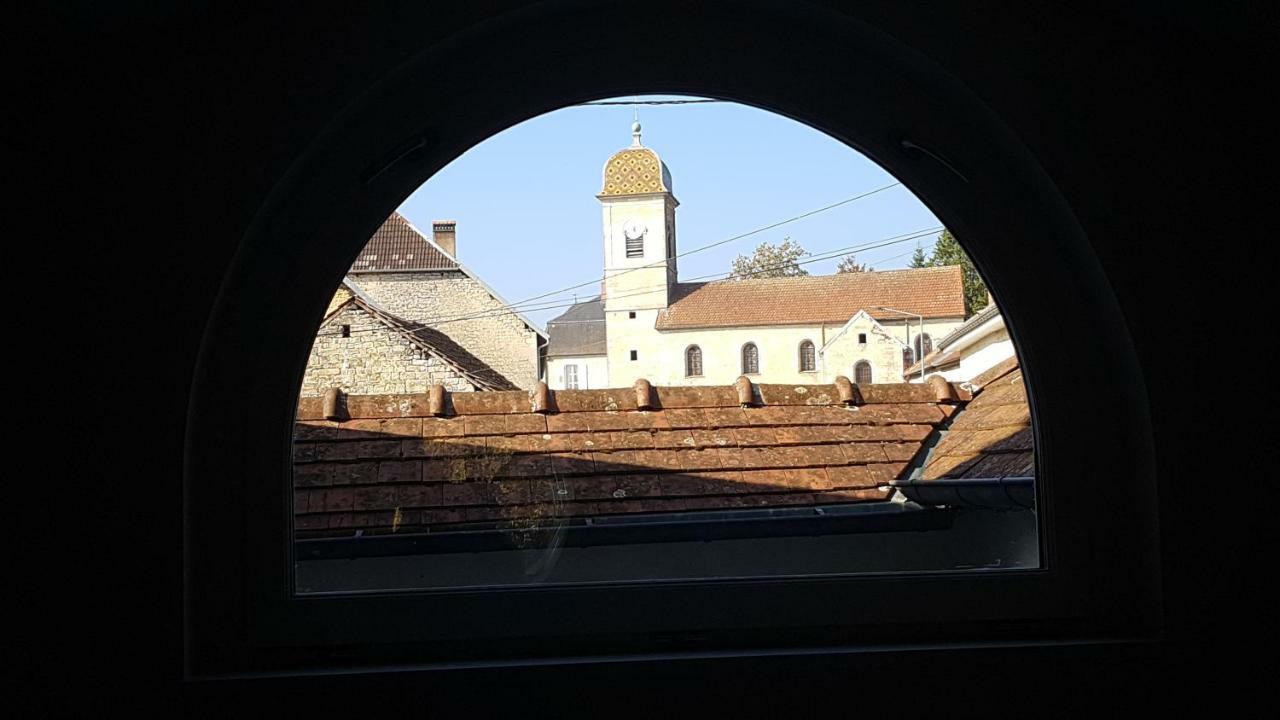 Le Clos - La Chapelle Lombard  エクステリア 写真